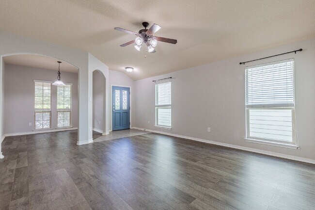 Building Photo - 5815 Southern Knoll