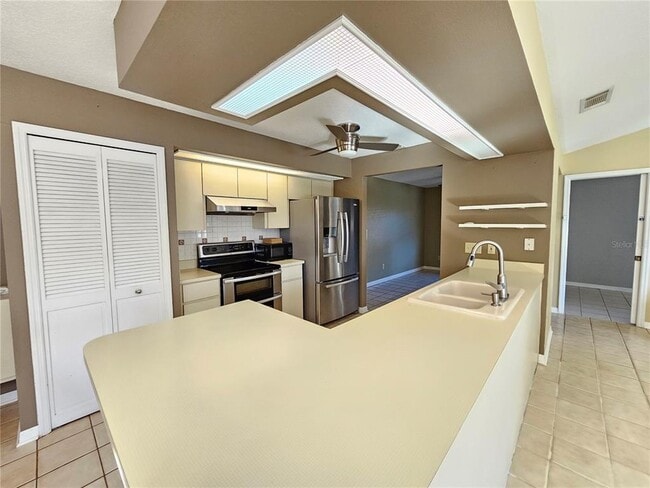 Building Photo - 2088 S Parkton Dr