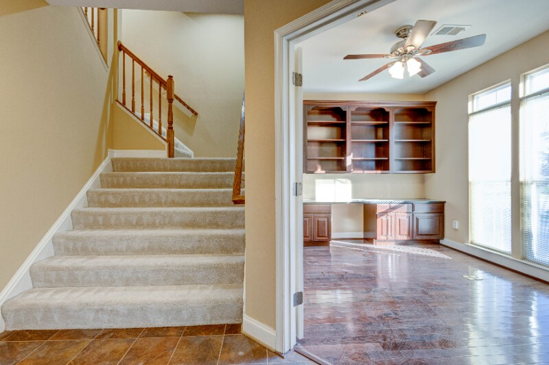 Building Photo - 2629 Raptor Dr