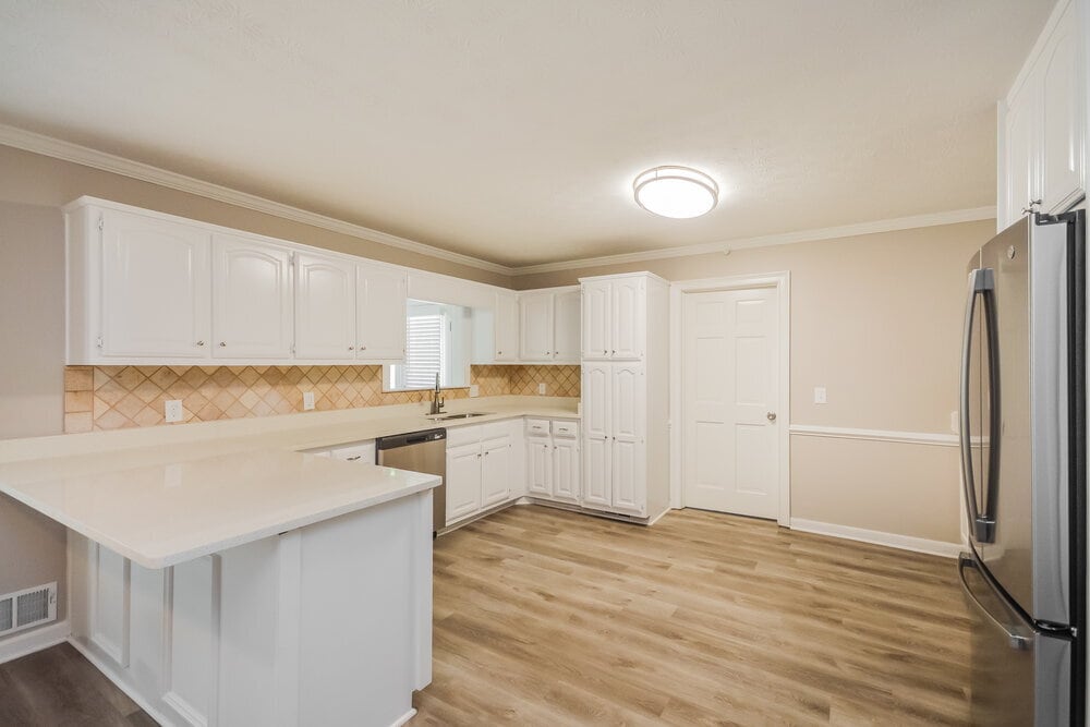 Building Photo - 2481 Old Salem Cir SE