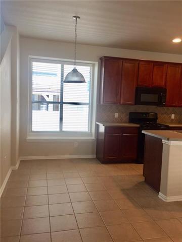 Building Photo - 1016 Grey Fox Dr