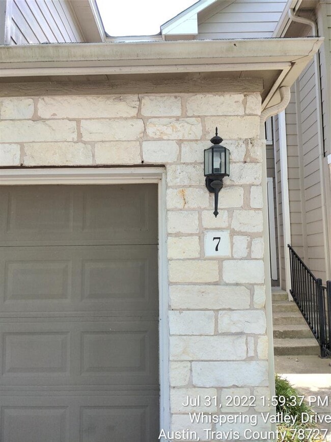 Building Photo - 4501 Whispering Valley Dr