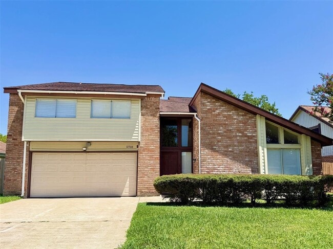 Primary Photo - 12706 Villawood Ln