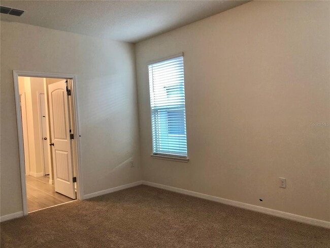 Building Photo - 15753 Fountain Springs Rd