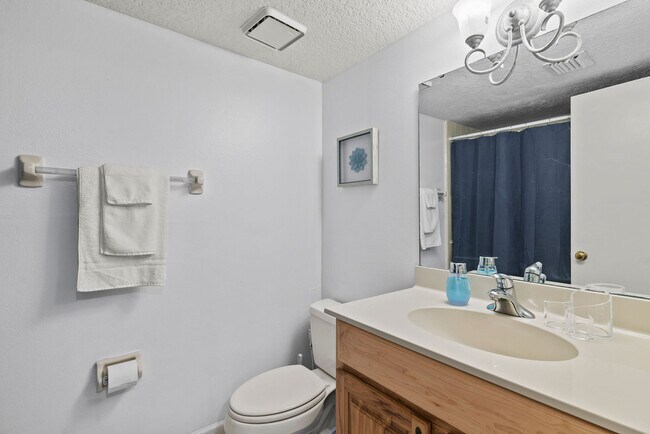 Building Photo - 1054 Lotus Cove Ct