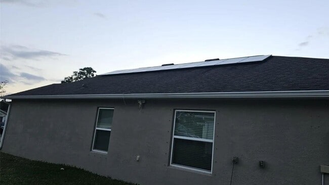 Building Photo - 1357 Sequoia Rd NW