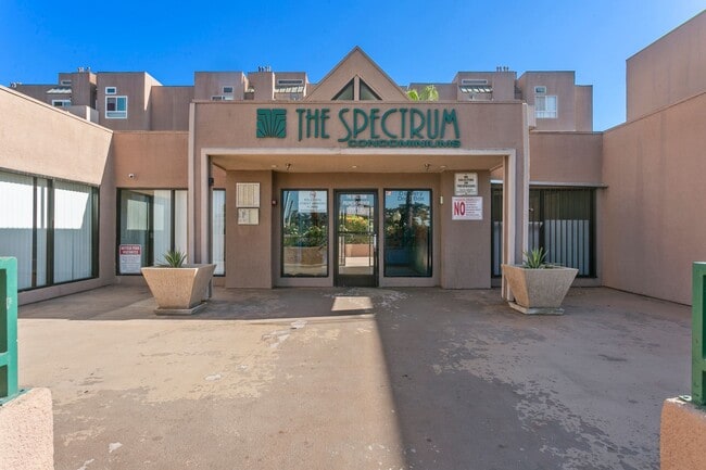 Building Photo - Newly Remodeled 1-Bed Condo in The Spectru...