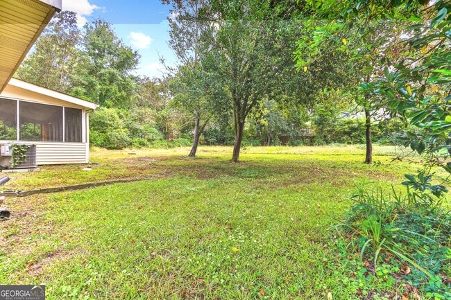 Building Photo - 1152 Holly Hills Dr SW