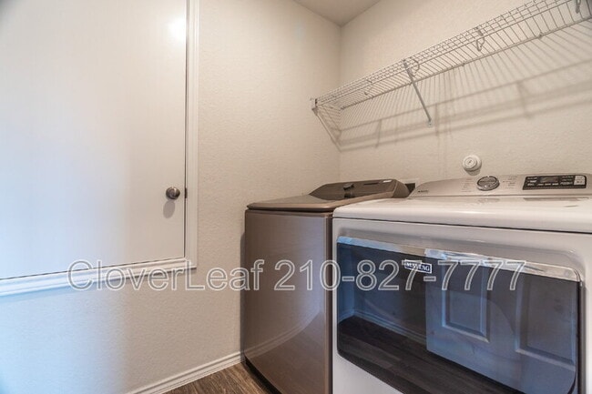 Building Photo - 6026 Bluestem Wy