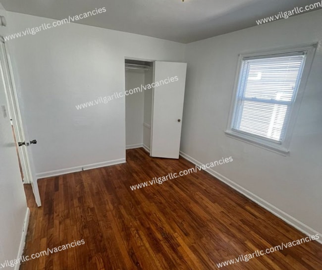 Building Photo - Best choice 3 Bedroom, 1 Bath Home