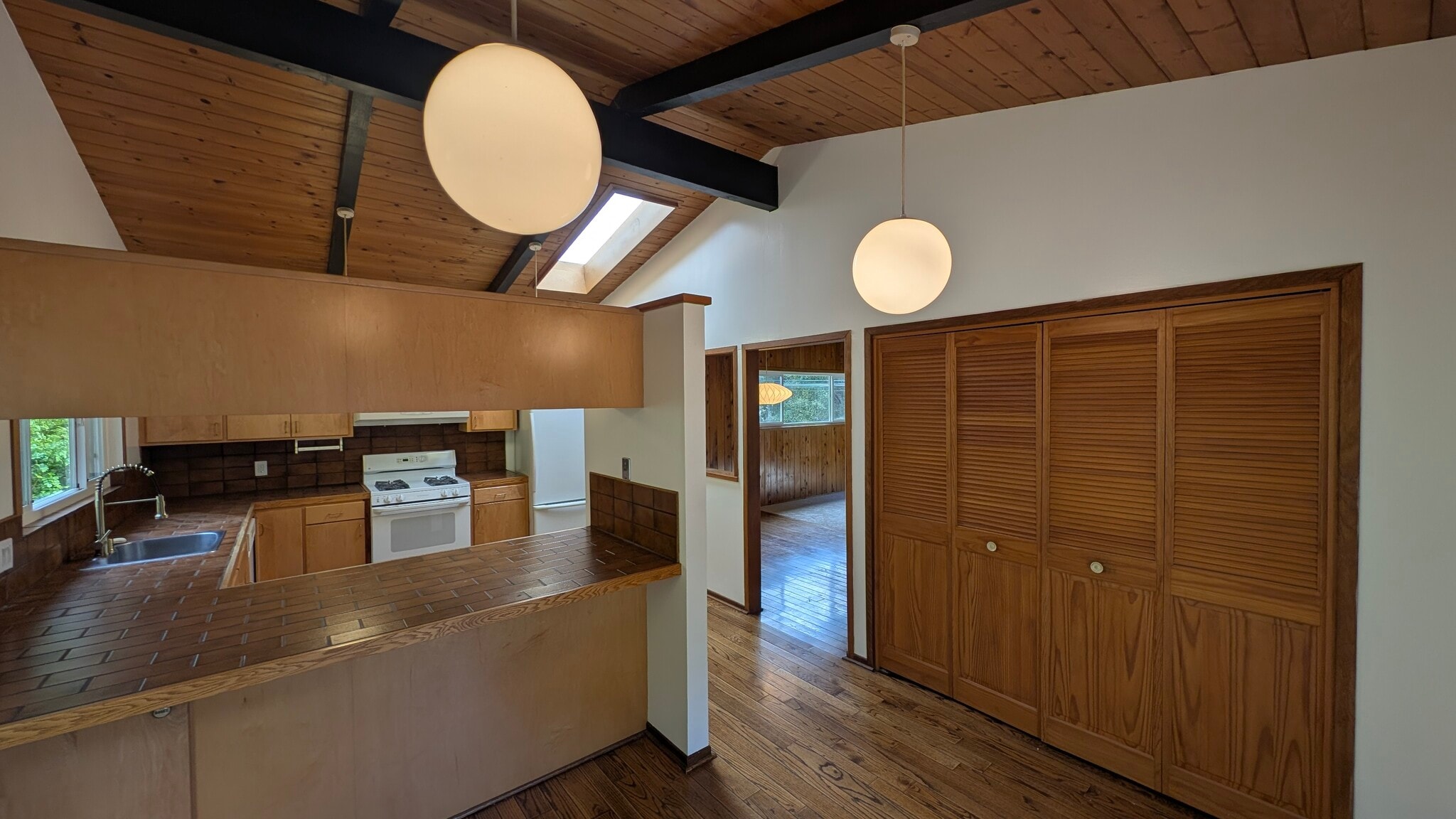 Building Photo - 128 Bothin Rd