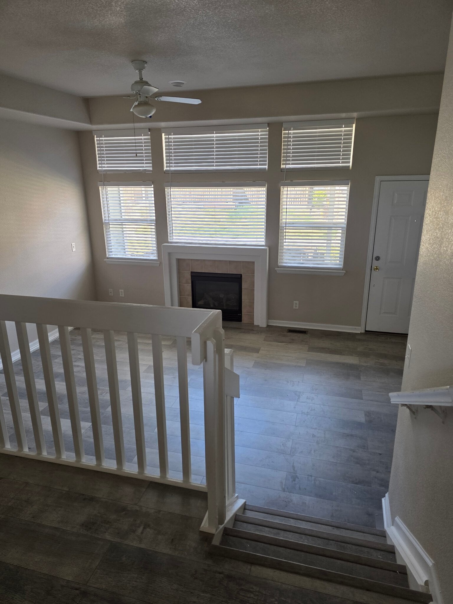 Building Photo - 12019 Monaco St