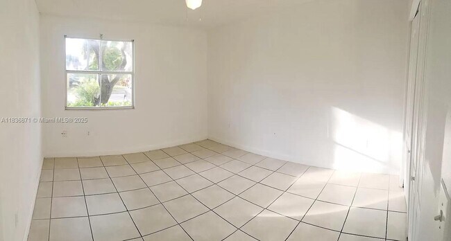 Building Photo - 4687 NW 97th Ct