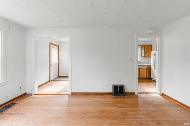 Building Photo - 470 Charlotte Ave