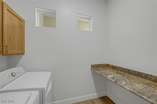 Building Photo - 3492 Hawksbeard Ct