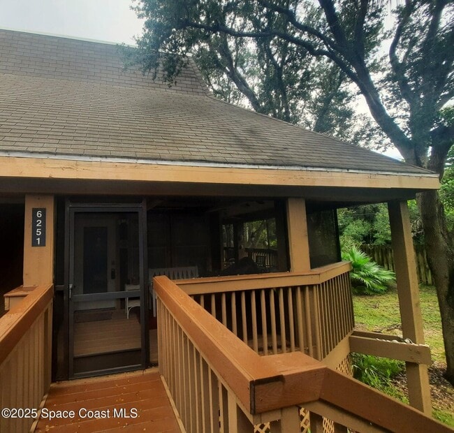 Primary Photo - 6251 Treetop Dr