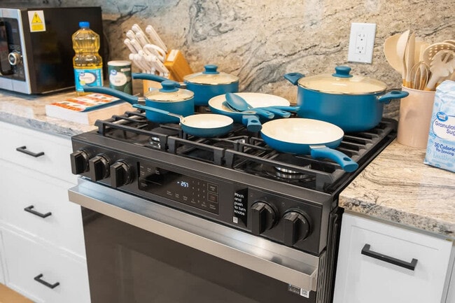 Building Photo - 1219 Denver Ln