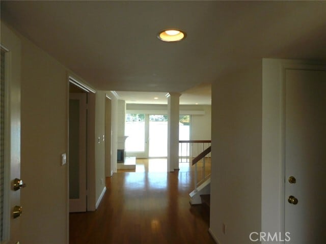 Building Photo - 7 Lakeview