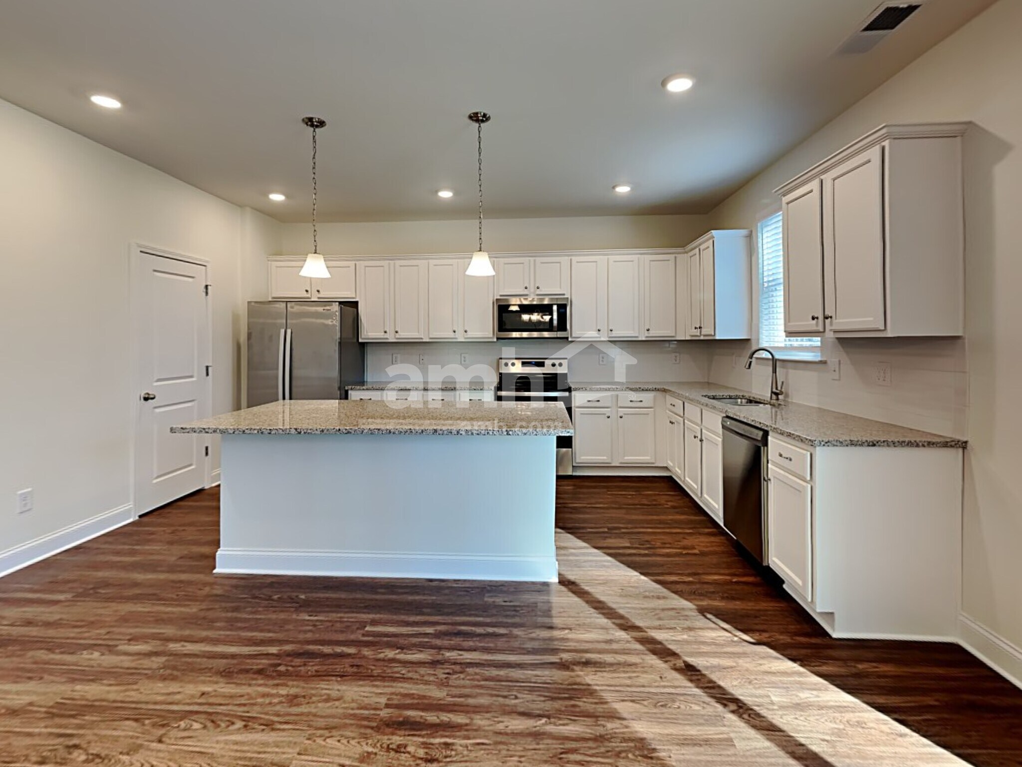 Building Photo - 1390 Ashlyn Ct