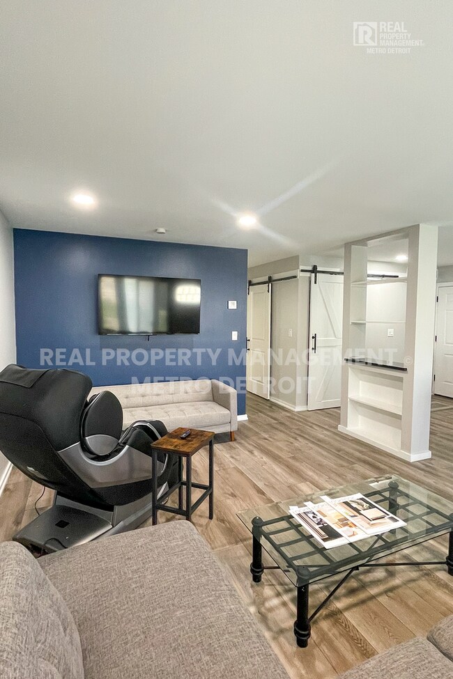 Building Photo - SPRING INTO A NEW HOME