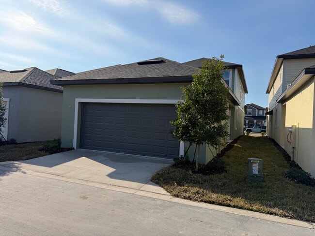 Building Photo - 10837 Littleton Isle Dr