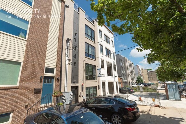 Building Photo - Two Bed Fairmount Apartment