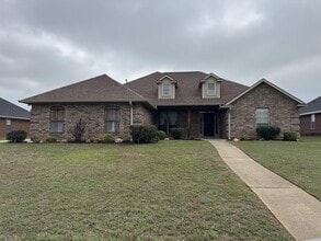 Building Photo - 6808 Cameron Ln