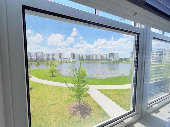 Building Photo - 5563 Millennia Park Dr