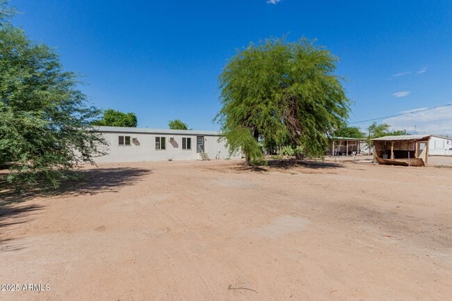 Building Photo - 26701 Shangra Ln