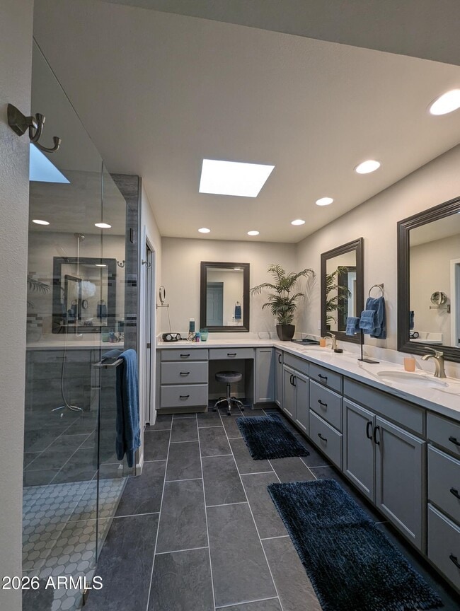Building Photo - 25826 S Cedarcrest Dr