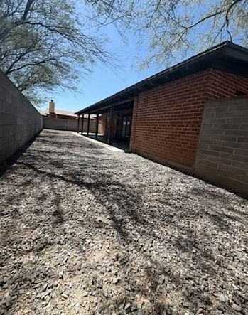 Building Photo - 1290 E Allen Rd