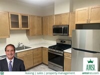 Building Photo - Newly Remodeled 2 Bedroom in Lower Pacific Heights. Washer/Dryer. Open House Sat/Sun 12-1 PM*