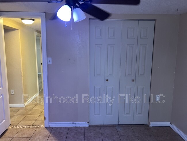 Building Photo - 786 Wilson Ave