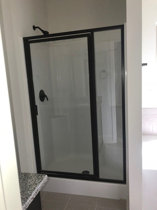 Building Photo - WATER FRONT PROPERTY! BEAUTIFUL 3BD/2BA HOME!