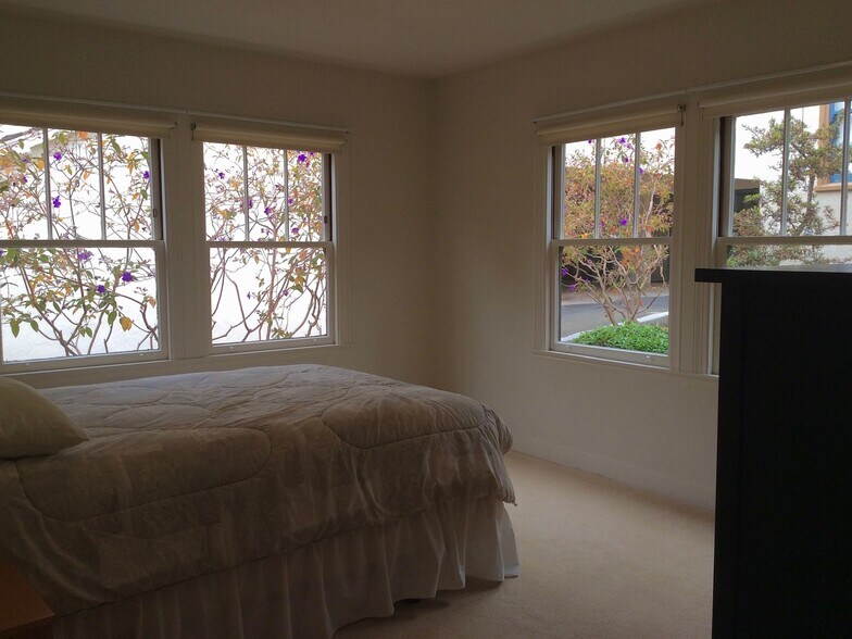 Primary Bedroom - 1761 Spruce St