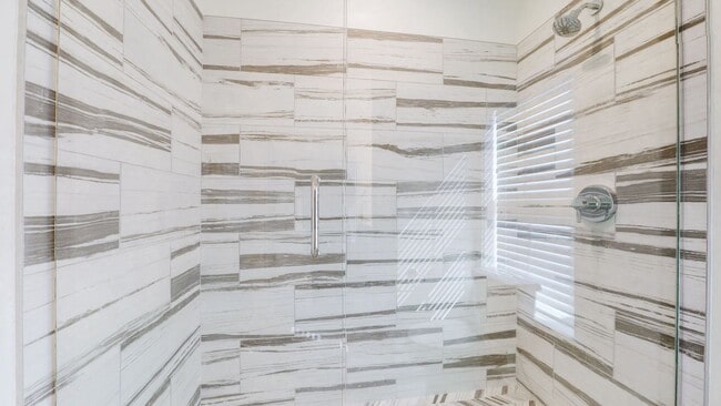 Building Photo - Sleek 3BR Stunner Near Historic Downtown Franklin