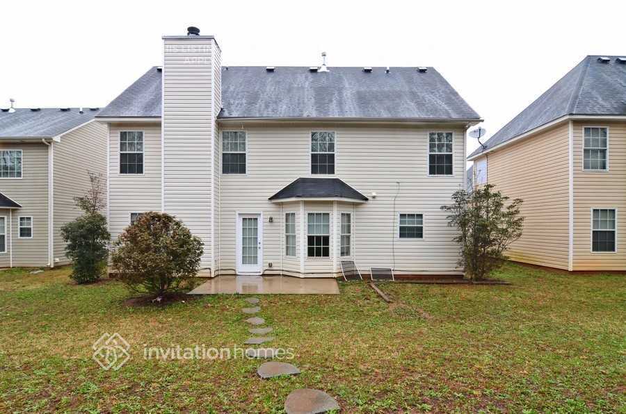 Building Photo - 1150 St Phillips Ct