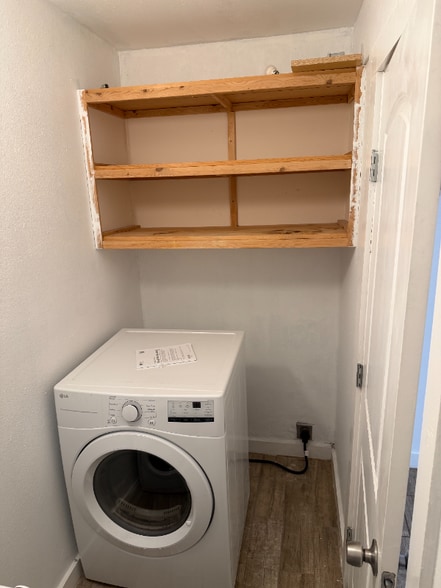 Building Photo - 13573 U.S. Hwy 87 W