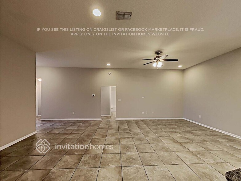 Building Photo - 306 Colorado Springs Way