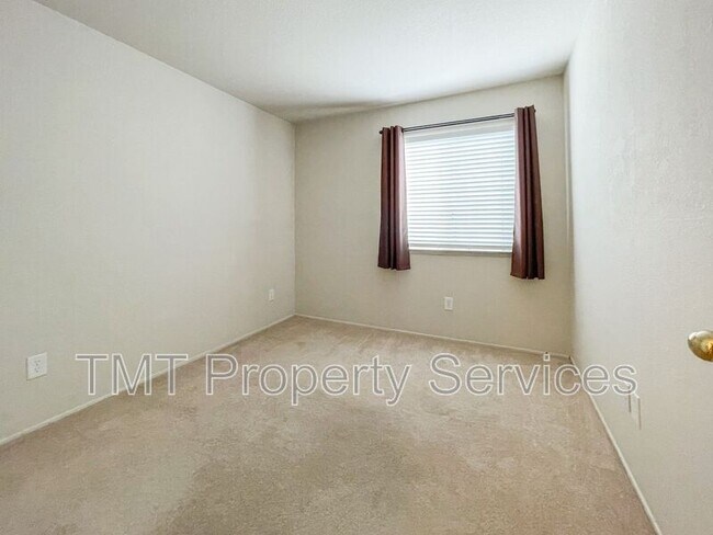 Building Photo - 8166 Morgan Hill Way