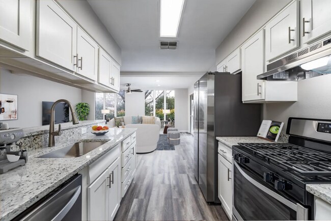 Building Photo - 7210 Grass Valley Dr