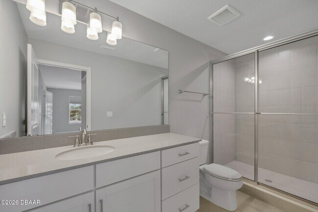 Building Photo - 42 Longridge Ln