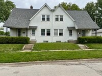 Building Photo - 625 25th Ave