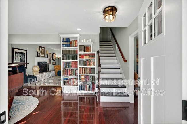 Building Photo - 8591 Cislo Ct