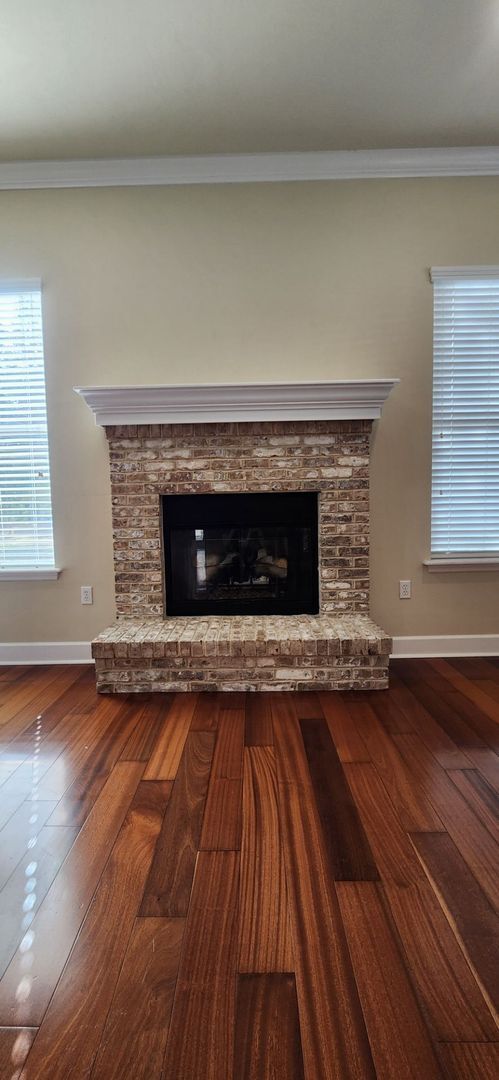 Building Photo - 4/2 Home located in Longleaf