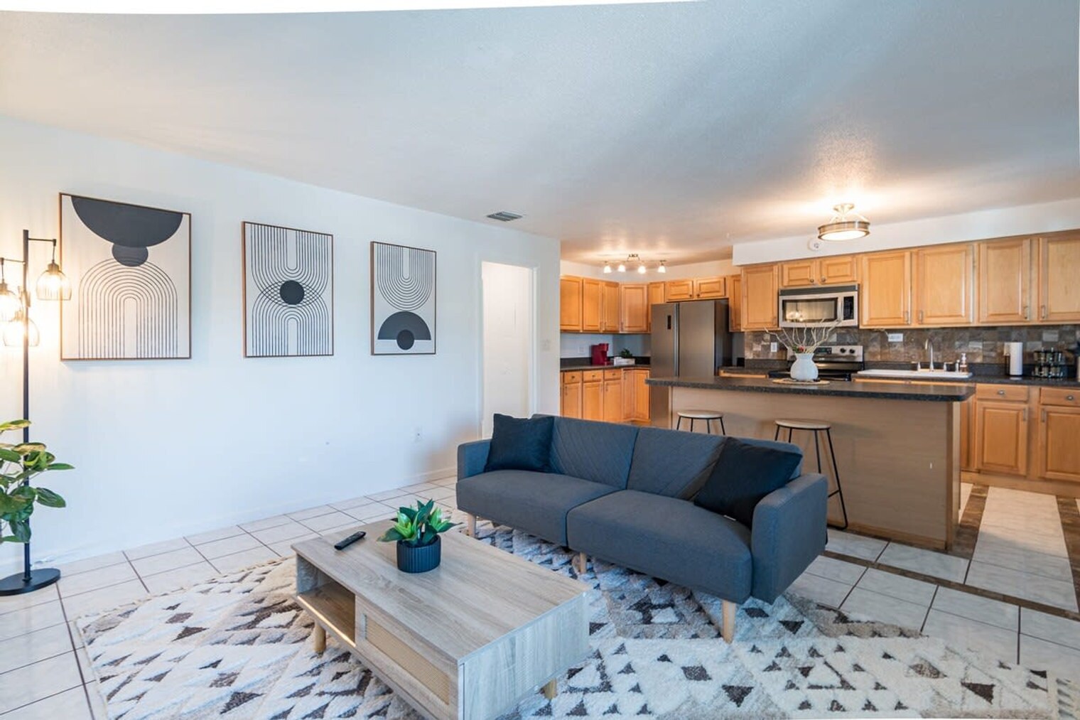 Building Photo - 505 Fillmore Ave