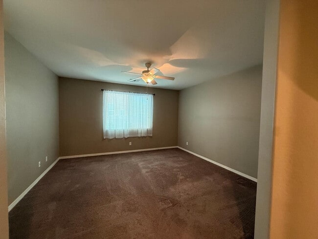 Building Photo - 287 E Kaibab Dr