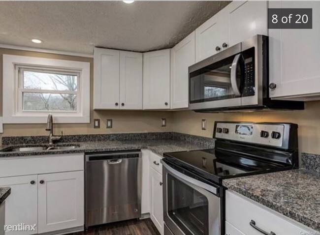 Building Photo - 2 br, 1 bath House - 335 Old Toll Cir