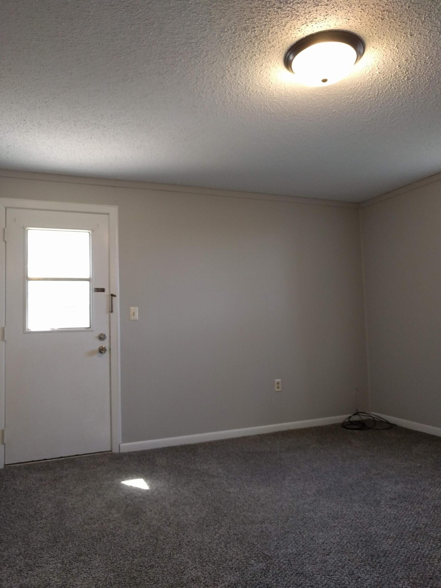 Bed 4 - 124 Airport Rd