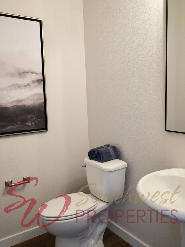 Building Photo - FULLY FURNISHED, close to campus 3 bedroom 2.5 bath Cowboy Casita!